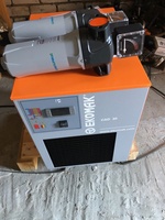 Поставка заказчику Осушителя сжатого воздуха EKOMAK CAD30 в комплекте с магистральными фильтрами Pneumatech